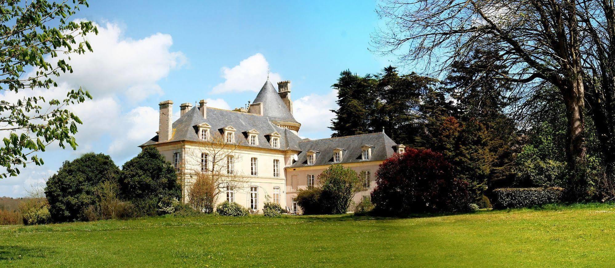 Hotel De Boisgelin Plehedel Экстерьер фото
